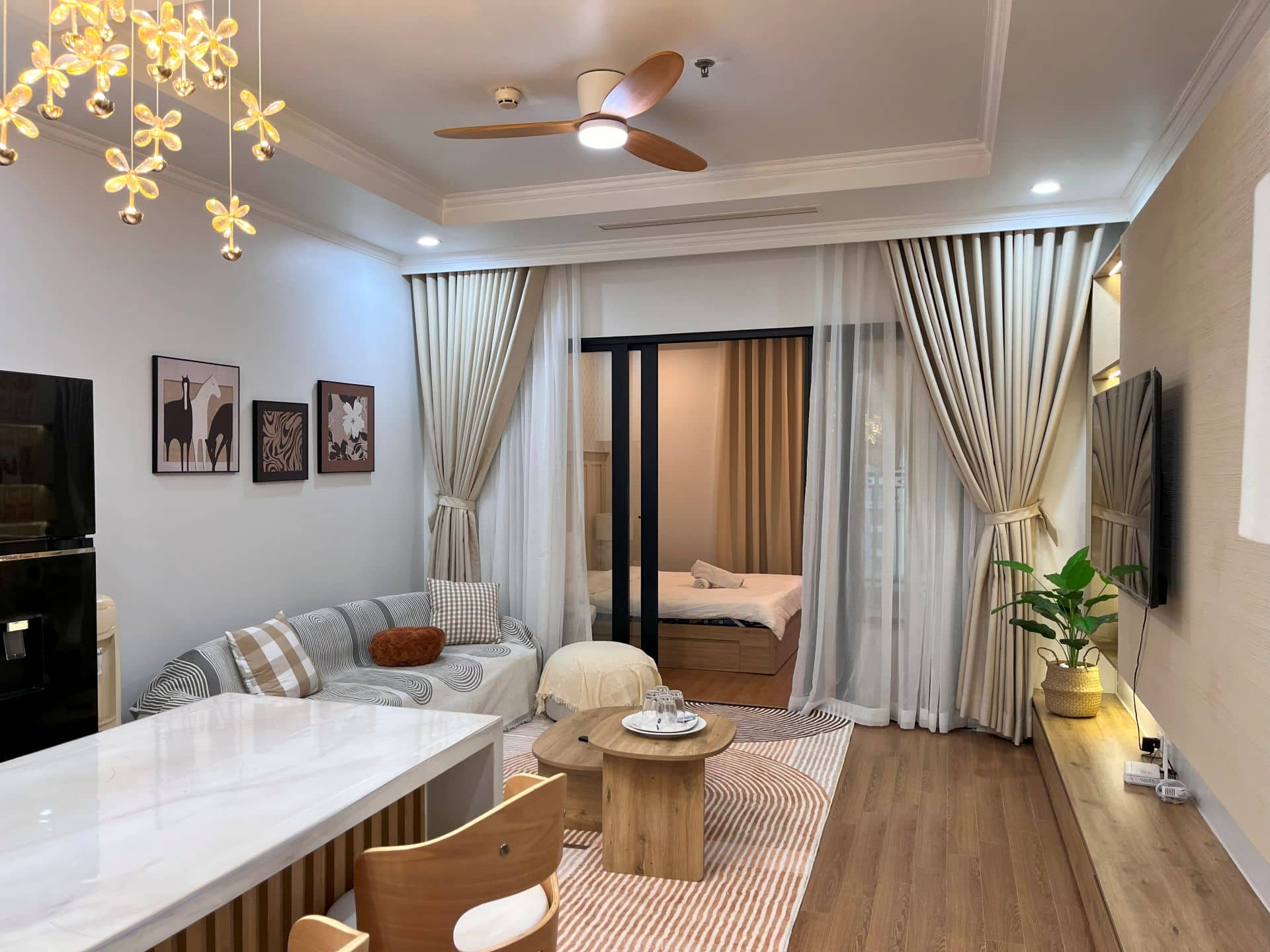 Homestay Royal City 1 Phòng Ngủ